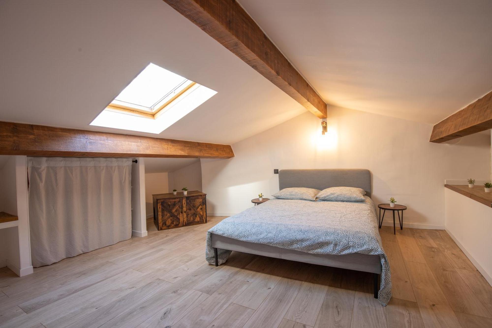 Le Duplex - Hypercentre - Wifi Lägenhet Carpentras Exteriör bild