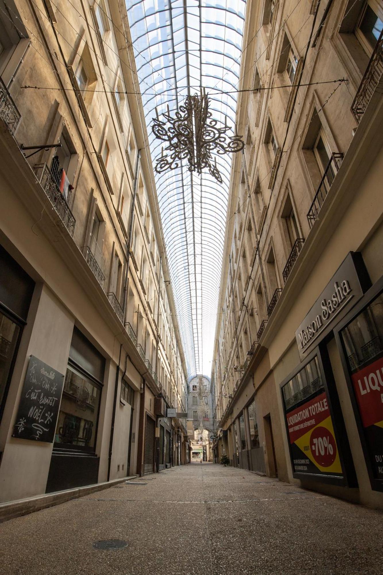 Le Duplex - Hypercentre - Wifi Lägenhet Carpentras Exteriör bild
